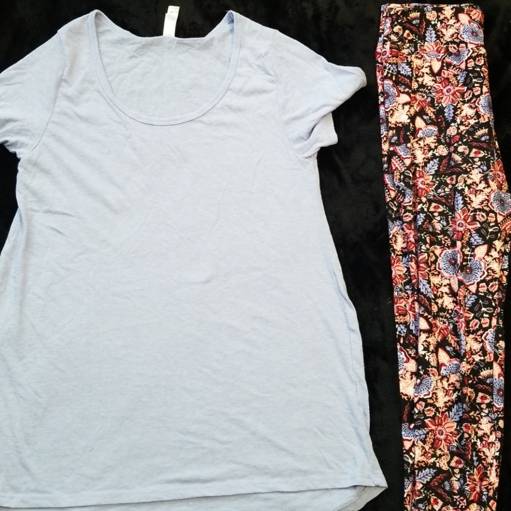 OS leggings and Xsmall classic
